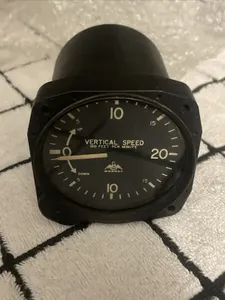 Mooney M20 Garwin G993-01-1A Vertical Speed Indicator
